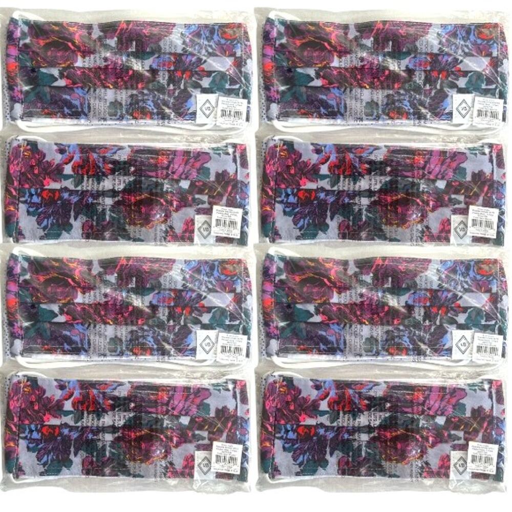 Lot 8 Vera Bradley Cotton Pleated Masks w/ Adjusters 2 pack